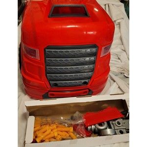 IPLAY ILEARN Motor Master Engine Workshop 61 Pieces NEW Ages 3+